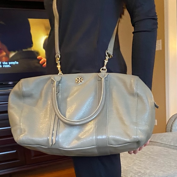 Tory Burch satchel with detachable long strap - Picture 9 of 9